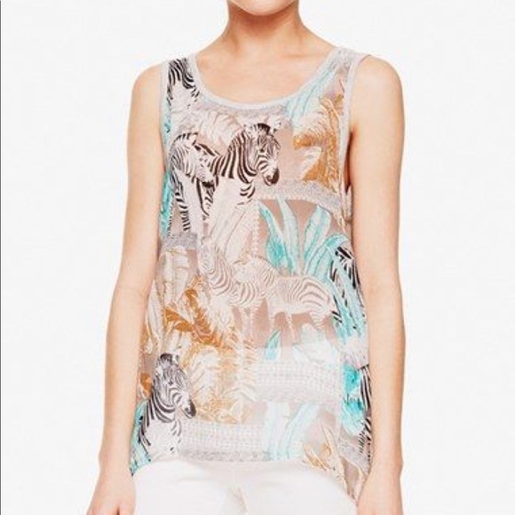 Vince Camuto Tops - 💖Vince Camuto Zebra 🦓 tank